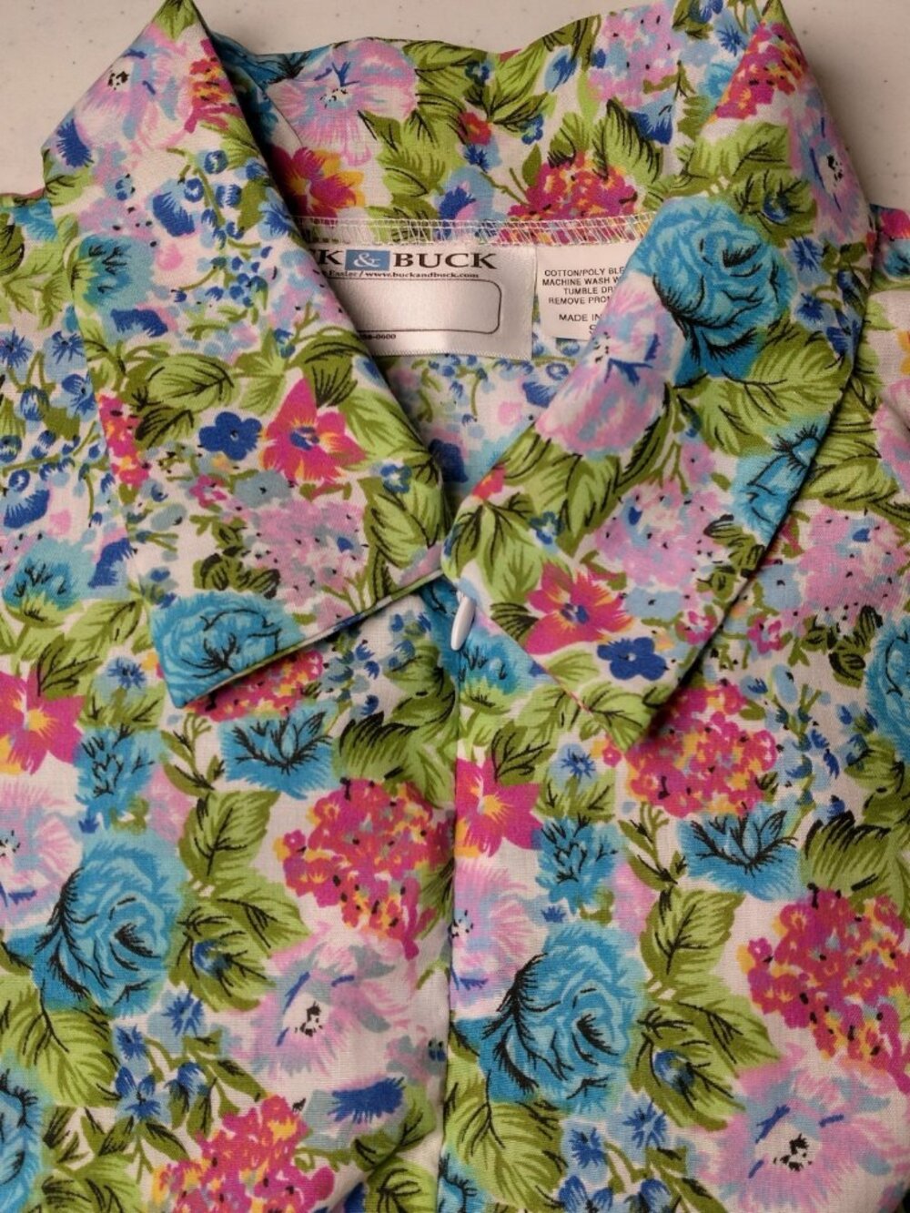 Buck & Buck House Dress Small Floral Pleated Zip Front Short Sleeve Granny - Picture 16 of 16